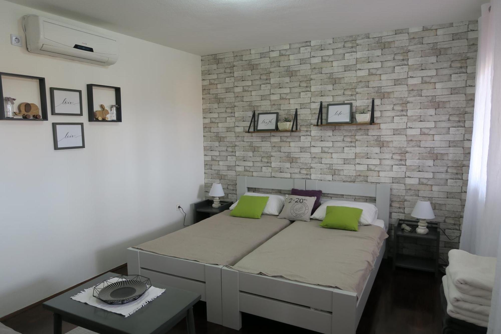 Apartments And Rooms Stefanac Slunj Luaran gambar