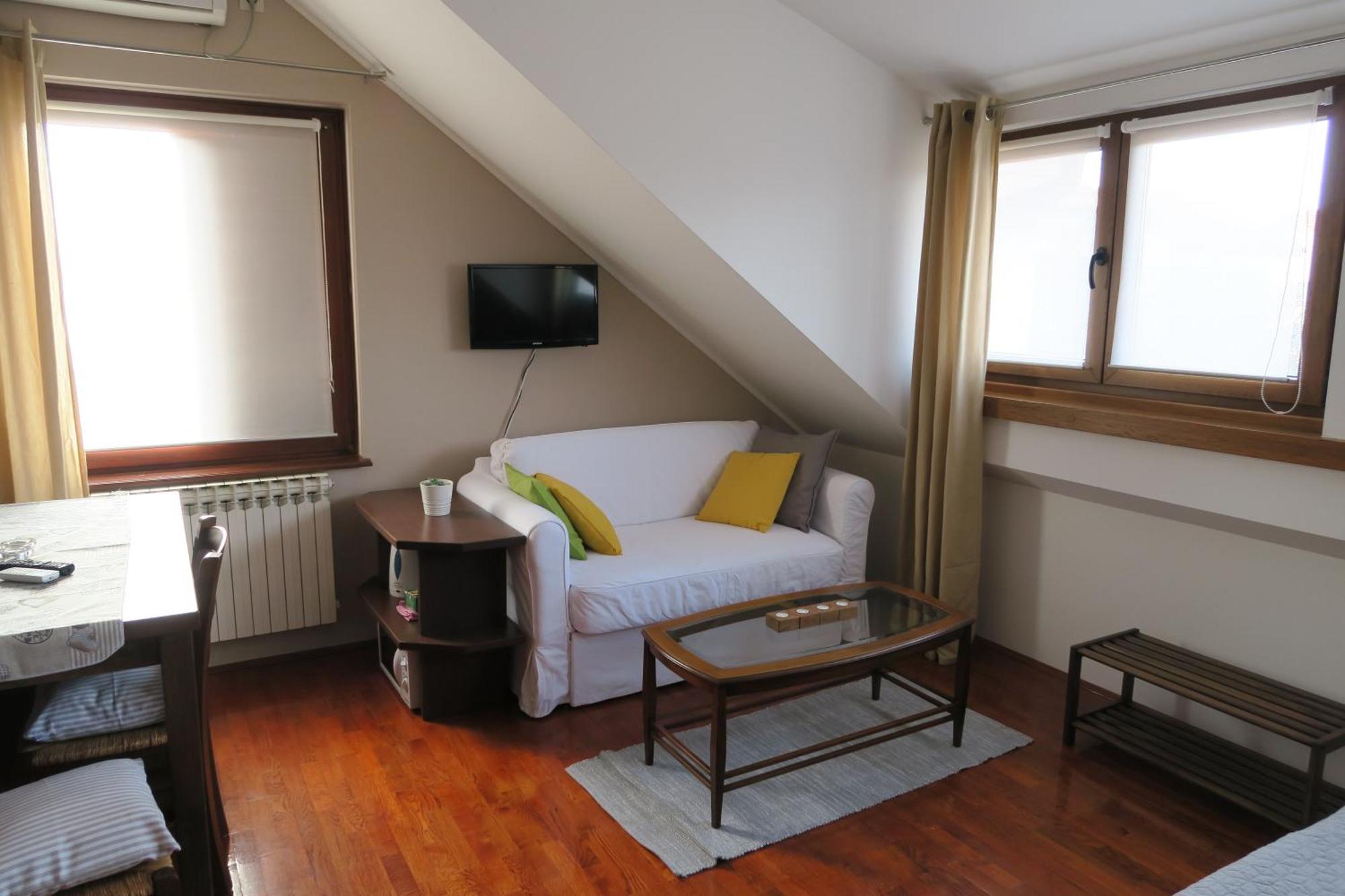 Apartments And Rooms Stefanac Slunj Luaran gambar