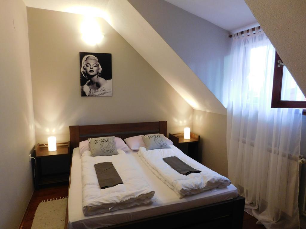 Apartments And Rooms Stefanac Slunj Luaran gambar