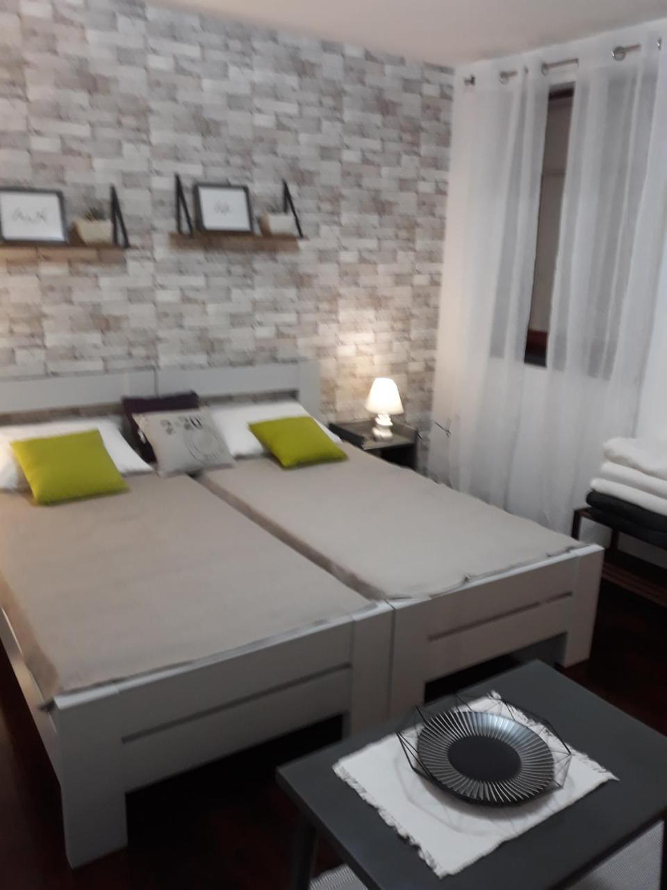 Apartments And Rooms Stefanac Slunj Luaran gambar